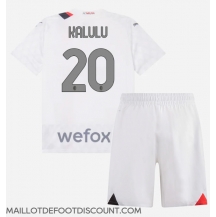 Maillot de football Réplique AC Milan Pierre Kalulu #20 Extérieur Enfant 2023-24 Manche Courte (+ Pantalon court)