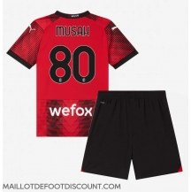 Maillot de football Réplique AC Milan Yunus Musah #80 Domicile Enfant 2023-24 Manche Courte (+ Pantalon court)