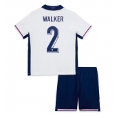 Maillot de football Réplique Angleterre Kyle Walker #2 Domicile Enfant Europe 2024 Manche Courte (+ Pantalon court)