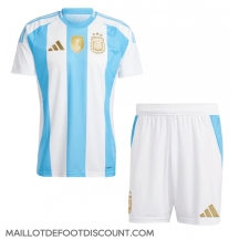 Maillot de football Réplique Argentine Domicile Enfant Copa America 2024 Manche Courte (+ Pantalon court)