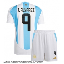 Maillot de football Réplique Argentine Julian Alvarez #9 Domicile Enfant Copa America 2024 Manche Courte (+ Pantalon court)