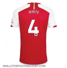 Maillot de football Réplique Arsenal Ben White #4 Domicile 2023-24 Manche Courte