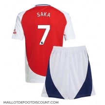 Maillot de football Réplique Arsenal Bukayo Saka #7 Domicile Enfant 2024-25 Manche Courte (+ Pantalon court)