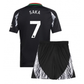 Maillot de football Réplique Arsenal Bukayo Saka #7 Extérieur Enfant 2024-25 Manche Courte (+ Pantalon court)