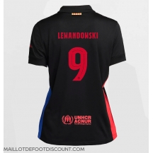 Maillot de football Réplique Barcelona Robert Lewandowski #9 Extérieur Femme 2024-25 Manche Courte