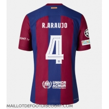 Maillot de football Réplique Barcelona Ronald Araujo #4 Domicile 2023-24 Manche Courte