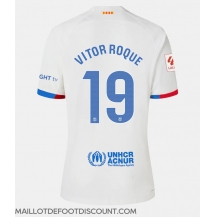 Maillot de football Réplique Barcelona Vitor Roque #19 Extérieur Femme 2023-24 Manche Courte