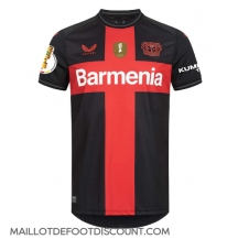 Maillot de football Réplique Bayer Leverkusen Domicile 2023-24 Manche Courte