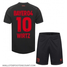 Maillot de football Réplique Bayer Leverkusen Florian Wirtz #10 Domicile Enfant 2023-24 Manche Courte (+ Pantalon court)