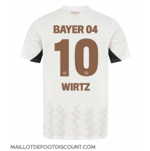 Maillot de football Réplique Bayer Leverkusen Florian Wirtz #10 Extérieur 2024-25 Manche Courte