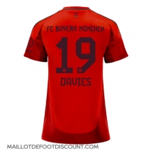 Maillot de football Réplique Bayern Munich Alphonso Davies #19 Domicile Femme 2024-25 Manche Courte