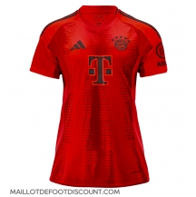 Maillot de football Réplique Bayern Munich Domicile Femme 2024-25 Manche Courte