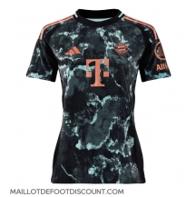 Maillot de football Réplique Bayern Munich Extérieur Femme 2024-25 Manche Courte