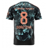 Maillot de football Réplique Bayern Munich Leon Goretzka #8 Extérieur 2024-25 Manche Courte