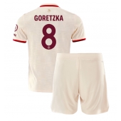 Maillot de football Réplique Bayern Munich Leon Goretzka #8 Troisième Enfant 2024-25 Manche Courte (+ Pantalon court)