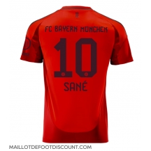 Maillot de football Réplique Bayern Munich Leroy Sane #10 Domicile 2024-25 Manche Courte