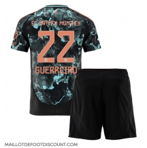 Maillot de football Réplique Bayern Munich Raphael Guerreiro #22 Extérieur Enfant 2024-25 Manche Courte (+ Pantalon court)