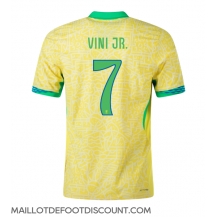 Maillot de football Réplique Brésil Vinicius Junior #7 Domicile Copa America 2024 Manche Courte