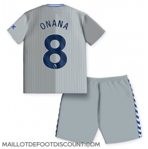 Maillot de football Réplique Everton Amadou Onana #8 Troisième Enfant 2023-24 Manche Courte (+ Pantalon court)