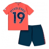 Maillot de football Réplique Everton Vitaliy Mykolenko #19 Extérieur Enfant 2023-24 Manche Courte (+ Pantalon court)