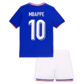 Maillot de football Réplique France Kylian Mbappe #10 Domicile Enfant Europe 2024 Manche Courte (+ Pantalon court)