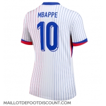 Maillot de football Réplique France Kylian Mbappe #10 Extérieur Femme Europe 2024 Manche Courte