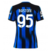 Maillot de football Réplique Inter Milan Alessandro Bastoni #95 Domicile Femme 2023-24 Manche Courte