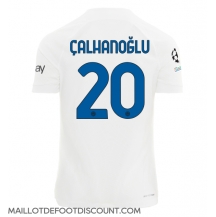 Maillot de football Réplique Inter Milan Hakan Calhanoglu #20 Extérieur 2023-24 Manche Courte