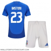 Maillot de football Réplique Italie Alessandro Bastoni #23 Domicile Enfant Europe 2024 Manche Courte (+ Pantalon court)