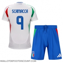 Maillot de football Réplique Italie Gianluca Scamacca #9 Extérieur Enfant Europe 2024 Manche Courte (+ Pantalon court)