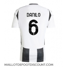 Maillot de football Réplique Juventus Danilo Luiz #6 Domicile 2024-25 Manche Courte