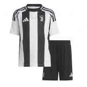 Maillot de football Réplique Juventus Domicile Enfant 2024-25 Manche Courte (+ Pantalon court)