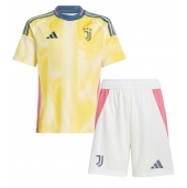 Maillot de football Réplique Juventus Extérieur Enfant 2024-25 Manche Courte (+ Pantalon court)