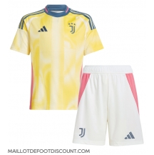 Maillot de football Réplique Juventus Extérieur Enfant 2024-25 Manche Courte (+ Pantalon court)