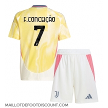 Maillot de football Réplique Juventus Francisco Conceicao #7 Extérieur Enfant 2024-25 Manche Courte (+ Pantalon court)