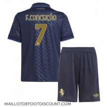 Maillot de football Réplique Juventus Francisco Conceicao #7 Troisième Enfant 2024-25 Manche Courte (+ Pantalon court)