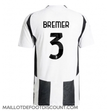 Maillot de football Réplique Juventus Gleison Bremer #3 Domicile 2024-25 Manche Courte