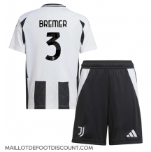 Maillot de football Réplique Juventus Gleison Bremer #3 Domicile Enfant 2024-25 Manche Courte (+ Pantalon court)