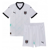 Maillot de football Réplique L'Autriche Extérieur Enfant Europe 2024 Manche Courte (+ Pantalon court)