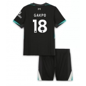 Maillot de football Réplique Liverpool Cody Gakpo #18 Extérieur Enfant 2024-25 Manche Courte (+ Pantalon court)