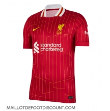 Maillot de football Réplique Liverpool Domicile 2024-25 Manche Courte