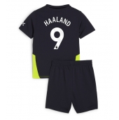 Maillot de football Réplique Manchester City Erling Haaland #9 Extérieur Enfant 2024-25 Manche Courte (+ Pantalon court)