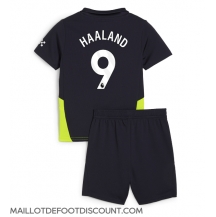 Maillot de football Réplique Manchester City Erling Haaland #9 Extérieur Enfant 2024-25 Manche Courte (+ Pantalon court)