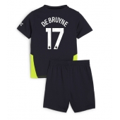 Maillot de football Réplique Manchester City Kevin De Bruyne #17 Extérieur Enfant 2024-25 Manche Courte (+ Pantalon court)