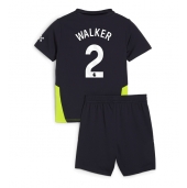 Maillot de football Réplique Manchester City Kyle Walker #2 Extérieur Enfant 2024-25 Manche Courte (+ Pantalon court)