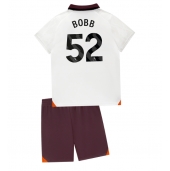 Maillot de football Réplique Manchester City Oscar Bobb #52 Extérieur Enfant 2023-24 Manche Courte (+ Pantalon court)