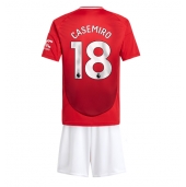 Maillot de football Réplique Manchester United Casemiro #18 Domicile Enfant 2024-25 Manche Courte (+ Pantalon court)