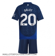 Maillot de football Réplique Manchester United Diogo Dalot #20 Extérieur Enfant 2024-25 Manche Courte (+ Pantalon court)