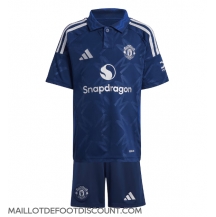 Maillot de football Réplique Manchester United Extérieur Enfant 2024-25 Manche Courte (+ Pantalon court)