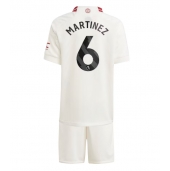 Maillot de football Réplique Manchester United Lisandro Martinez #6 Troisième Enfant 2023-24 Manche Courte (+ Pantalon court)